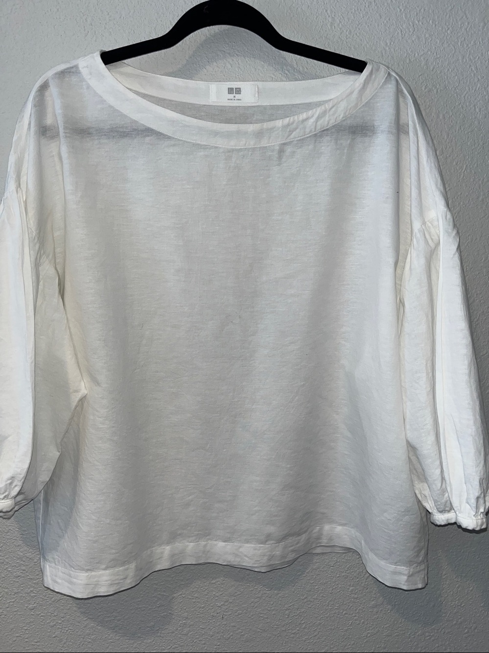 Uniqlo White Balloon Sleeve Cotton & Linen boxy  Top
SZ M